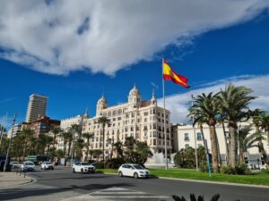 car rental alicante airport no deposit